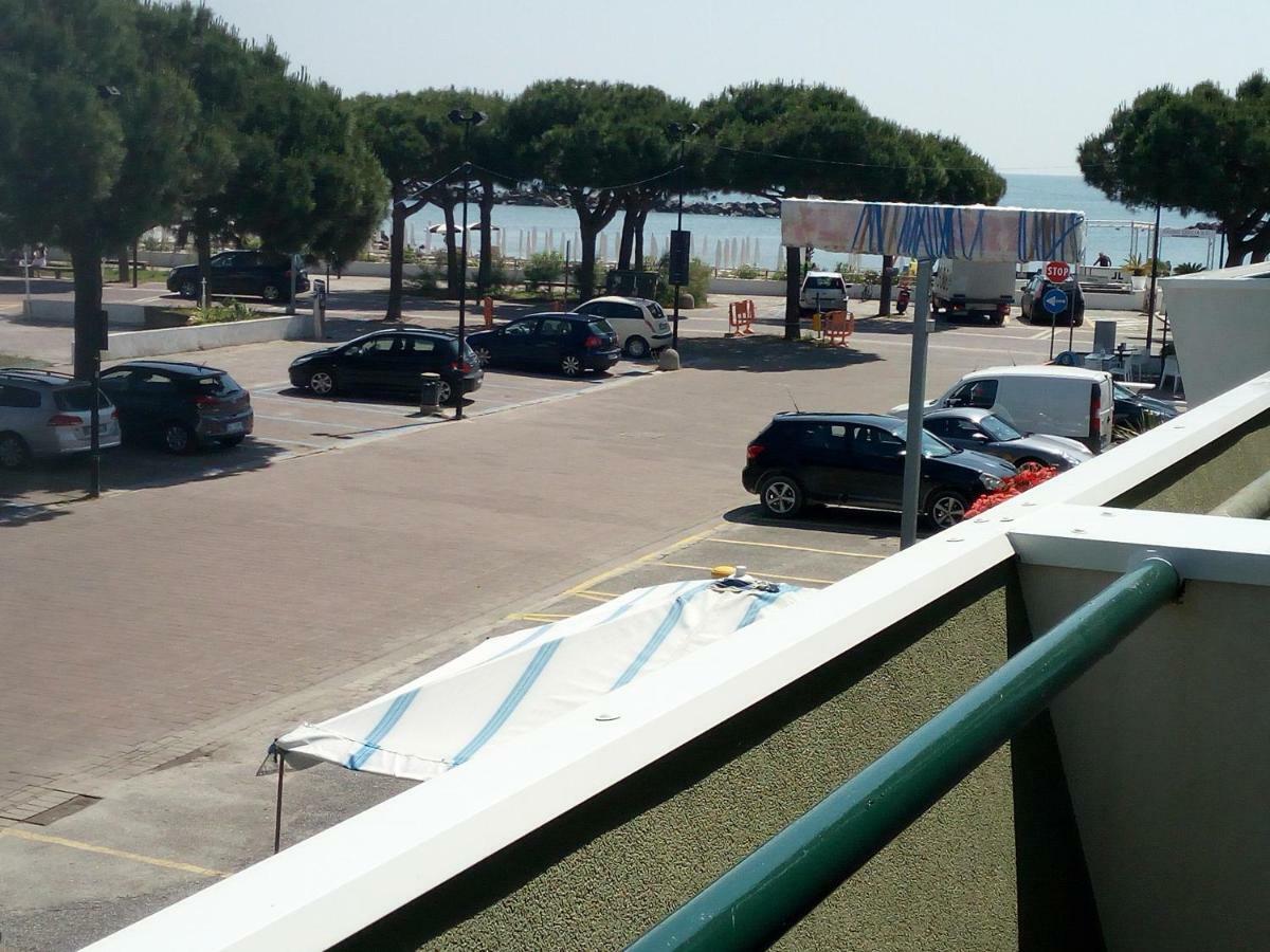 Faro 23 Apartamento Lido delle Nazioni Exterior foto